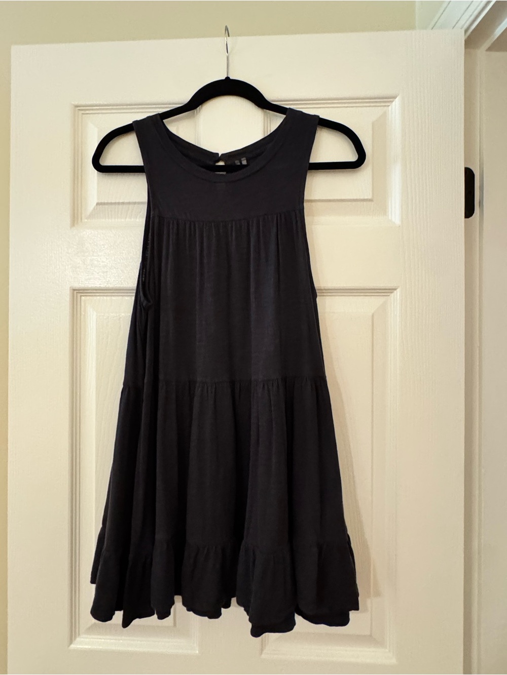 Black Sleeveless Tiered Swing Top